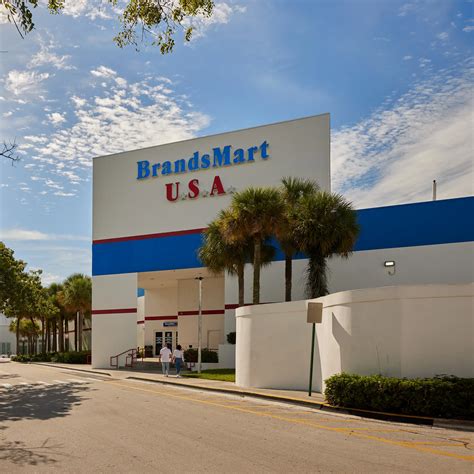 brandsmart sawgrass hours.